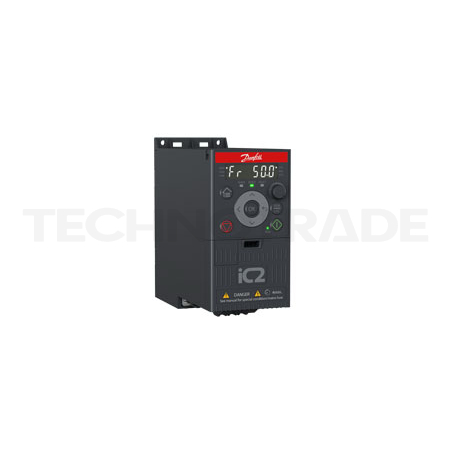 iC2-30 3~ 380–480 V AC 3.7 A, 1.5 kW s filtrem